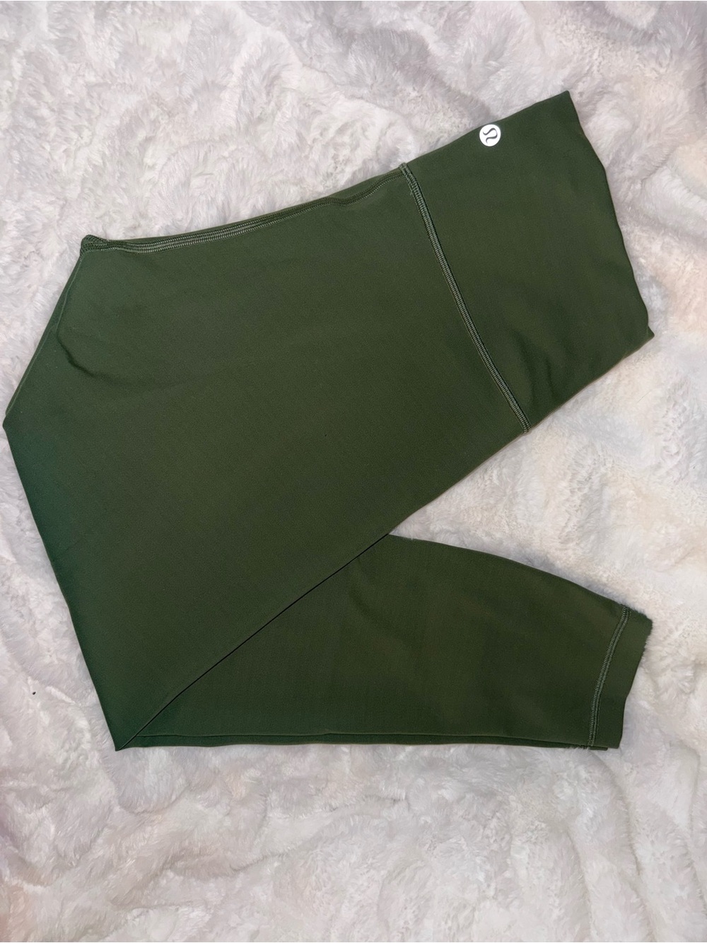 Lululemon Wunder Under | Size 12 | Olive Green | Good Condition